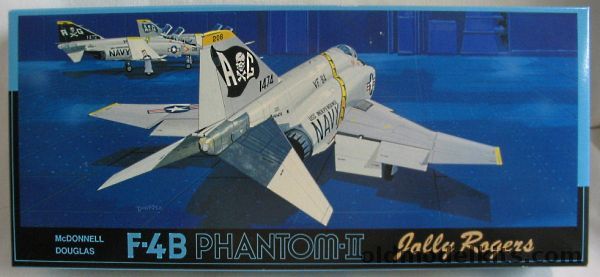 Fujimi 1/72 McDonnell F-4B Phantom II - VF-84 Jolly Rogers USS Independence / VF-213 'Black Lions' (F-4G), G-11 plastic model kit